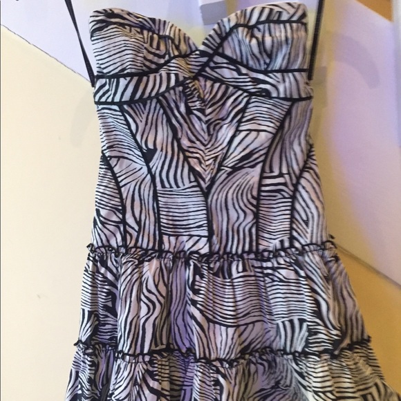 **SOLD**Bebe Reversible Strapless Dress - Picture 13 of 15